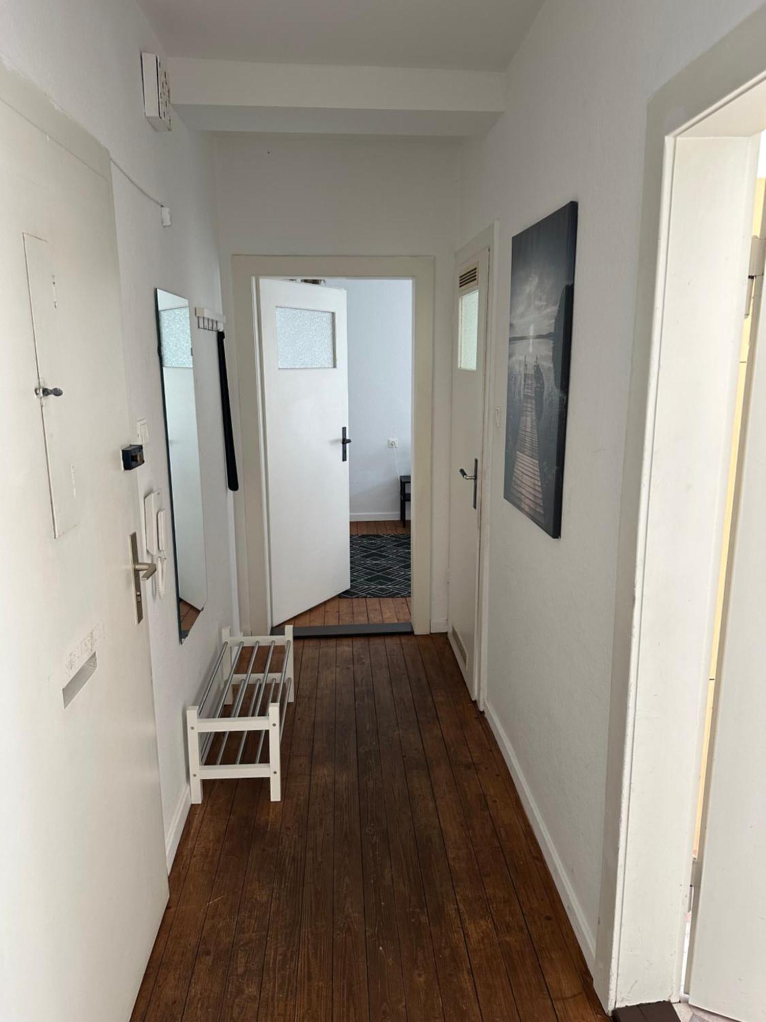 5 Betten Wohnung Vahrenwald-List Ганновер Экстерьер фото